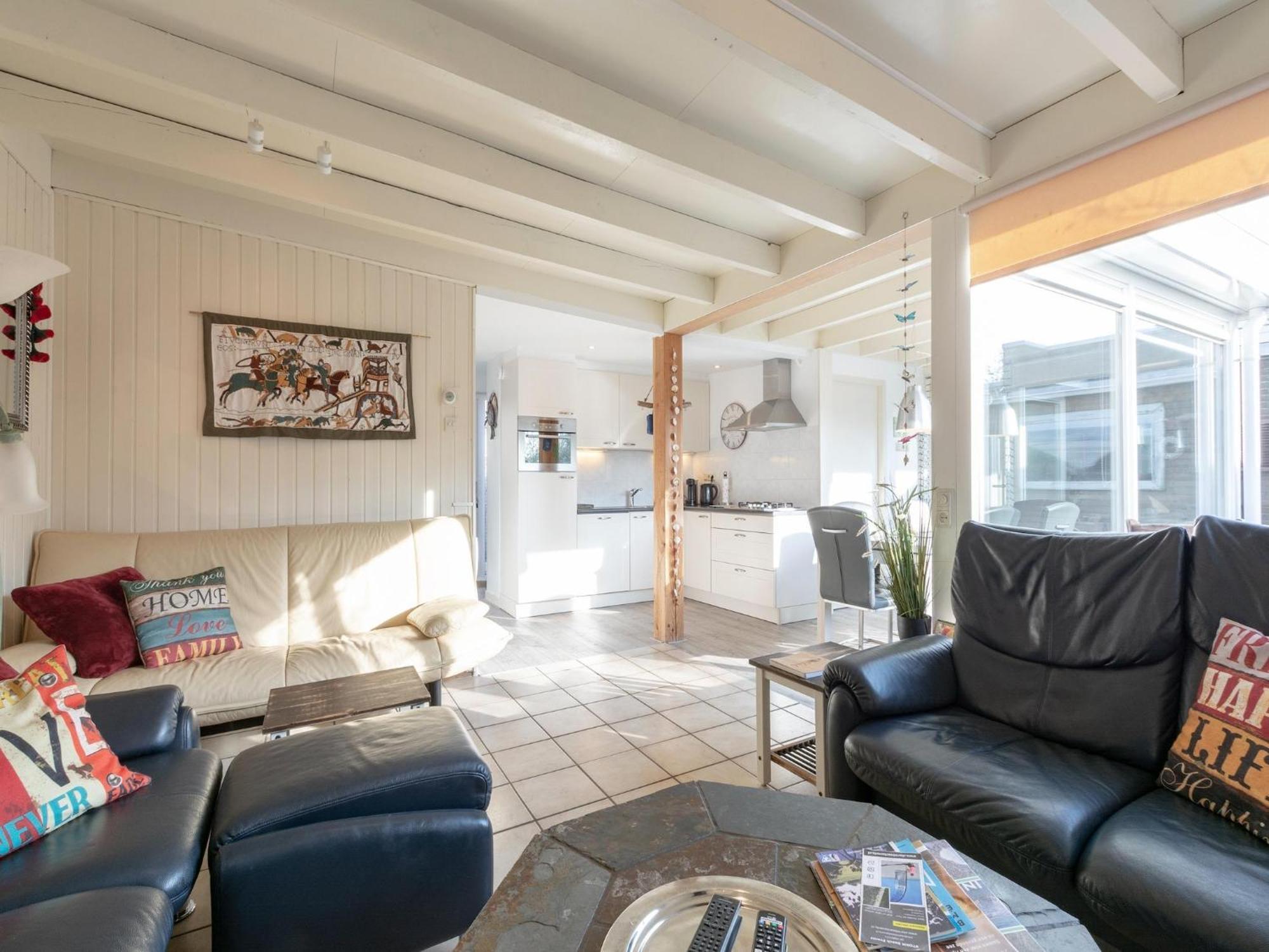 Stylish Bungalow With A Large Garden Sint Maartensvlotbrug Dış mekan fotoğraf