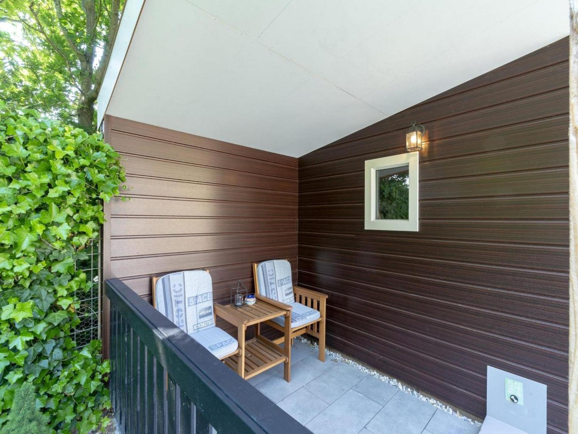 Stylish Bungalow With A Large Garden Sint Maartensvlotbrug Dış mekan fotoğraf